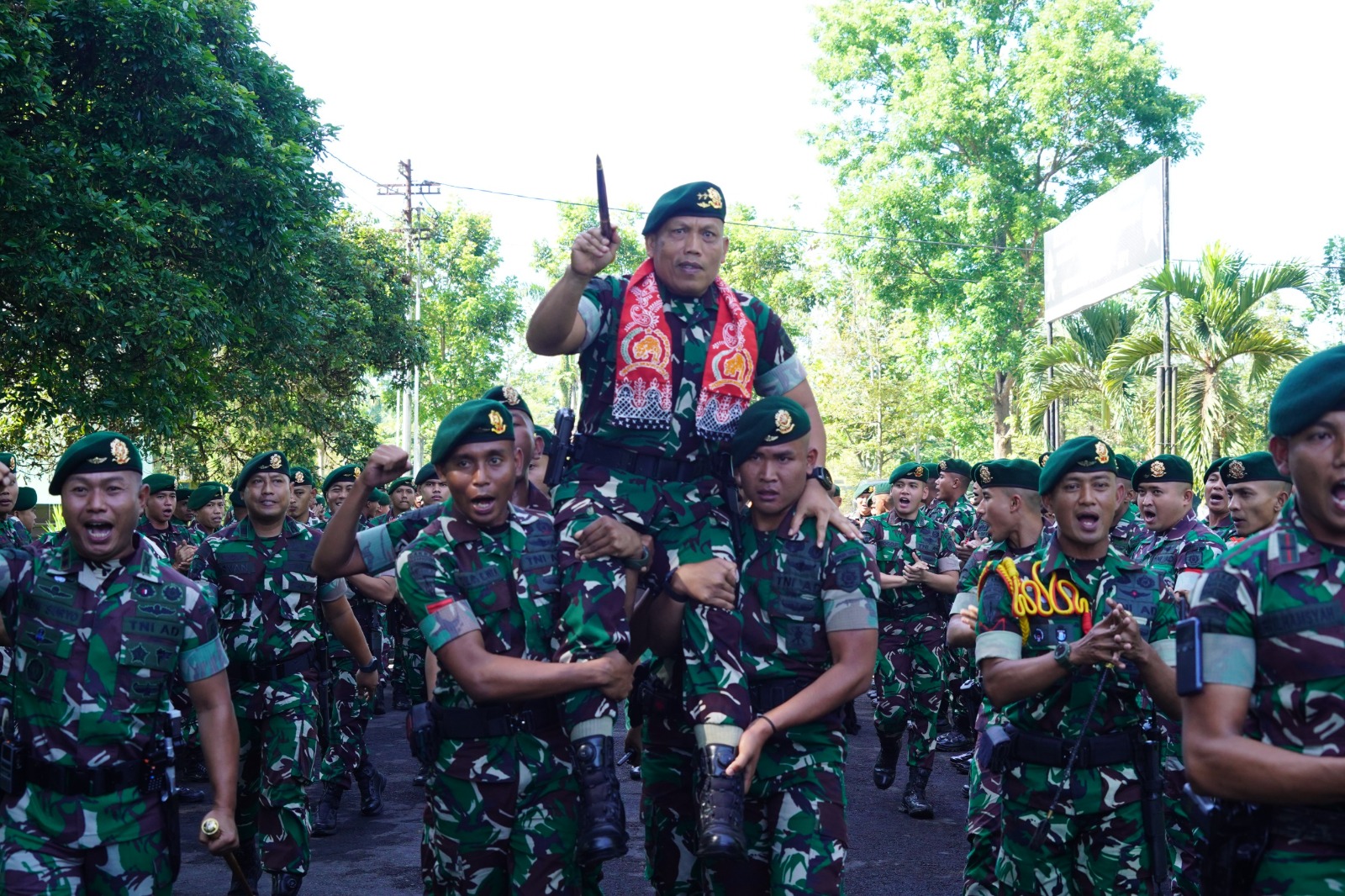 Pangdivif 2 Kostrad: Hujan Adalah Kawan