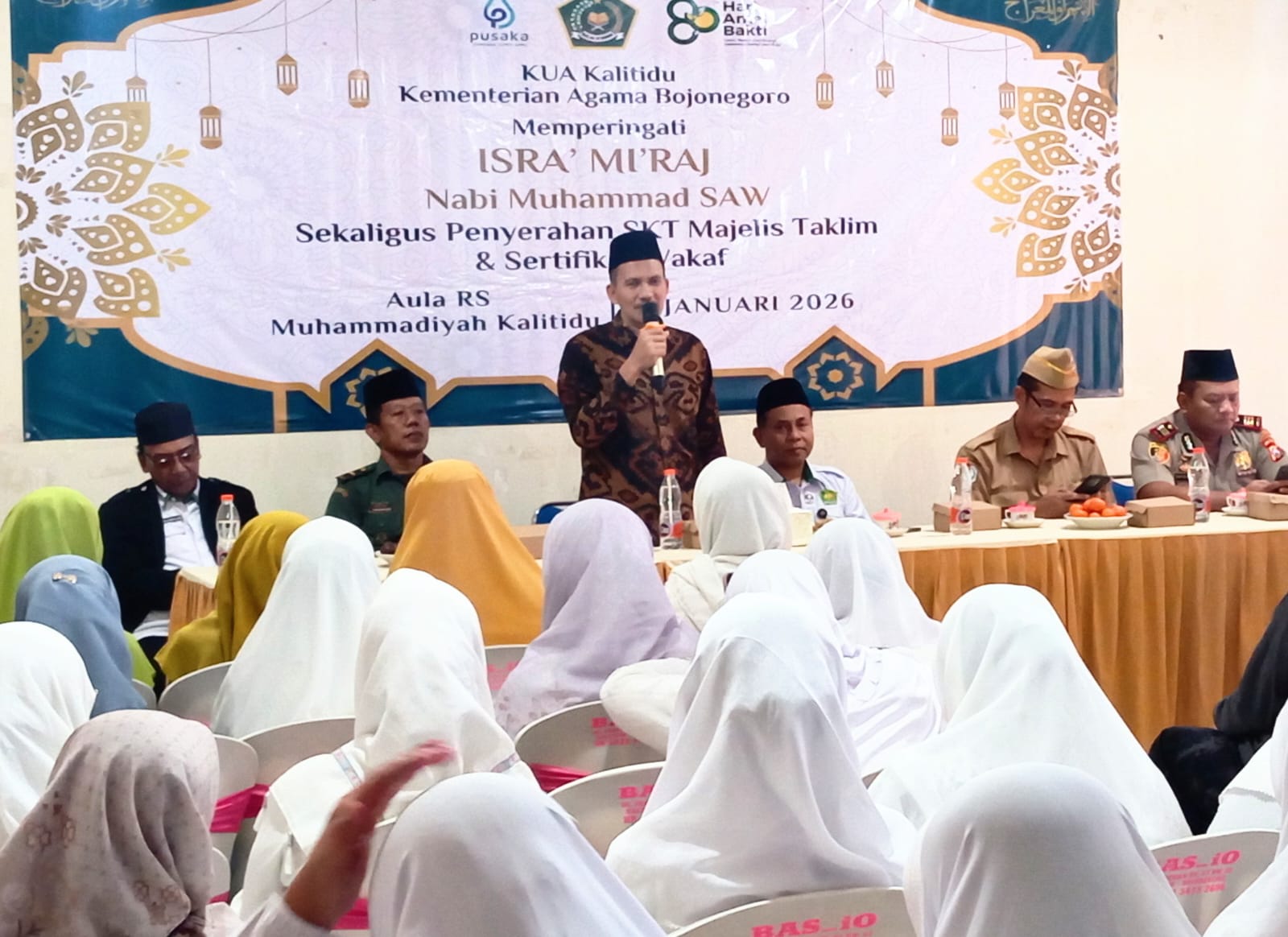 KUA Kalitidu Rayakan Isra Mi’raj Bersama Majelis Taklim di Aula RS Muhammadiyah, Wahid Anshori : Bentuk Sinergi Yang Lama Dinanti