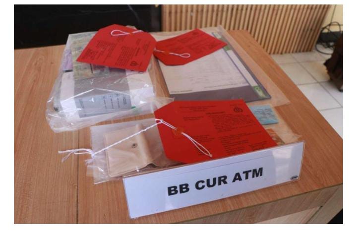 Tiga Pelaku Pencuri Saldo ATM Diamankan Satreskrim Polres Ngawi