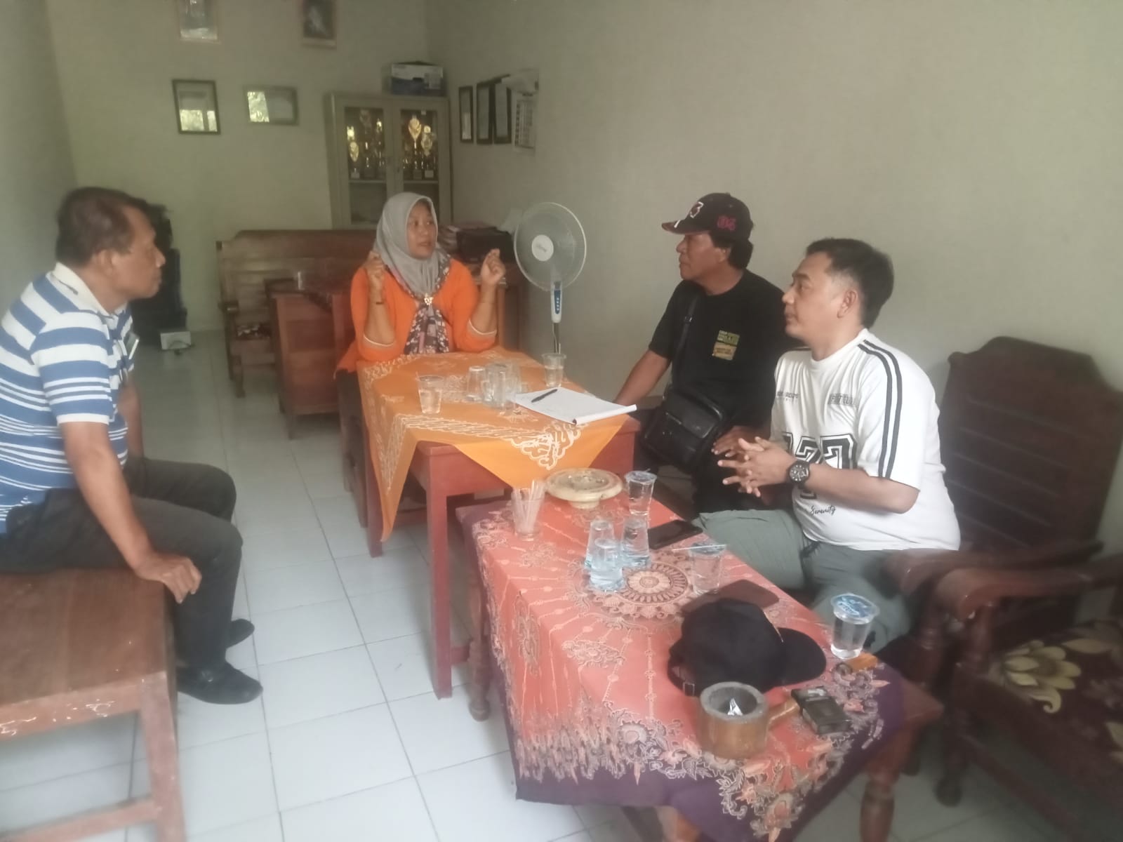 Nasib Apes Menimpa Seorang Guru Olah Raga Di Ngawi Membonceng Siswa Membawa Barang, Tangan Guru Niat Membantu Bawaan Malah Dikira Meraba Begini “Jelasnya”